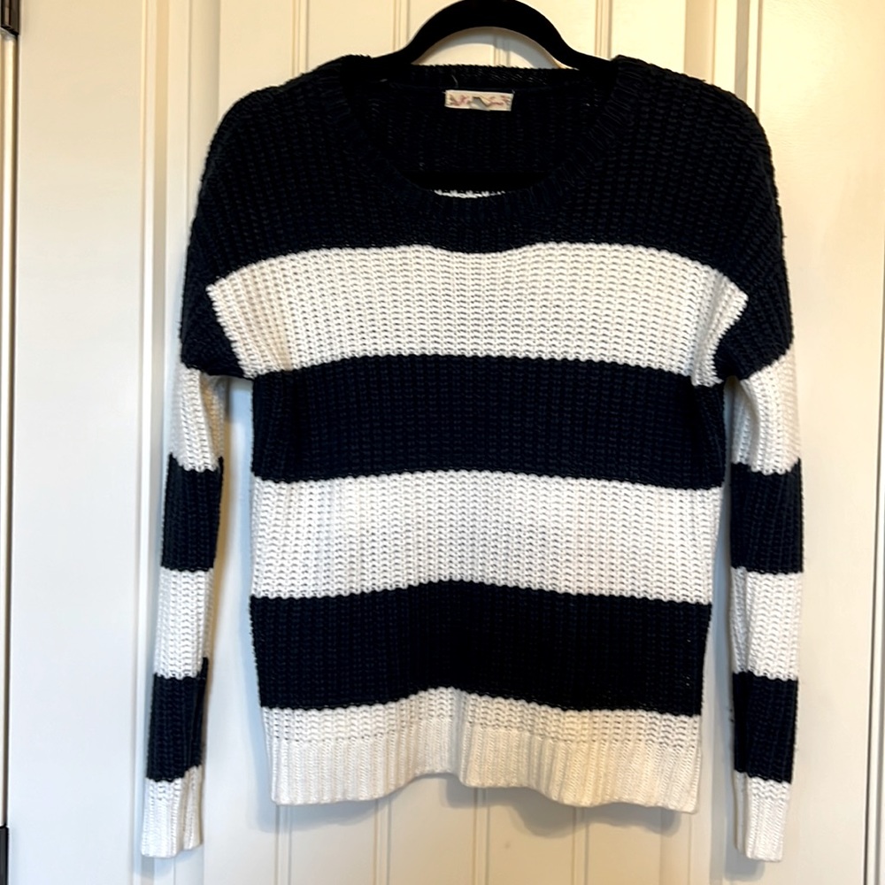 Long sleeve blue & white striped shirt
